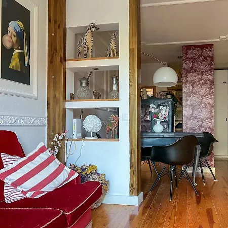 In Penha De Franca * Lisboa